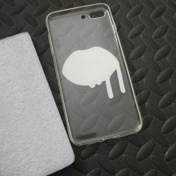 IPHONE 7 LIPS KYLIE PHONE CASE - Picture 2 of 2